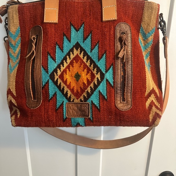 American Darling Brown and Tan Geometric Tote - Picture 3 of 7